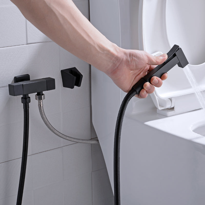 GGs Palace Bathroom Cleaning Nozzle